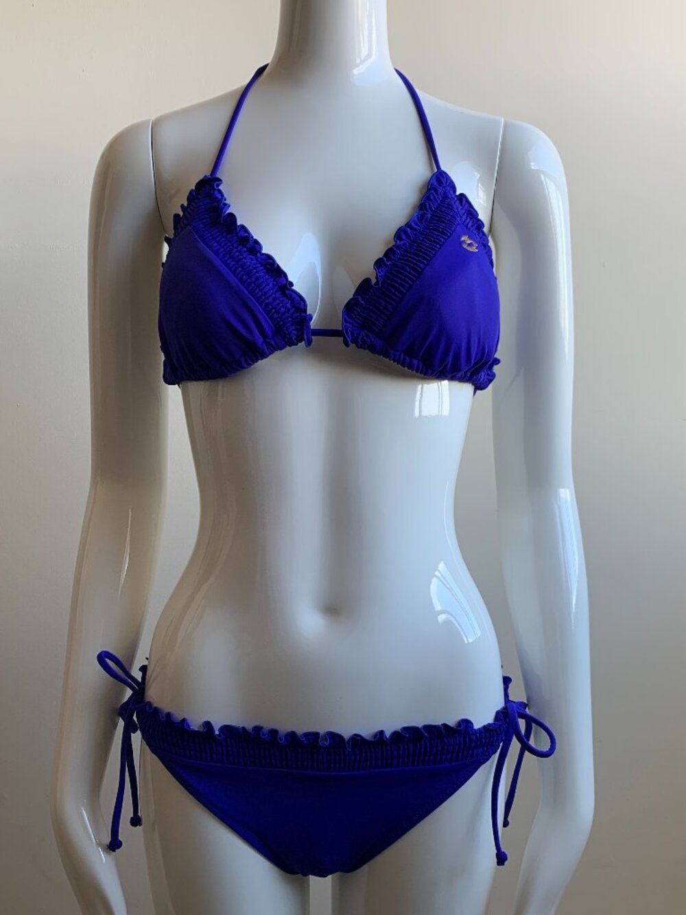 billabong solid deep blue ruffle top bikini